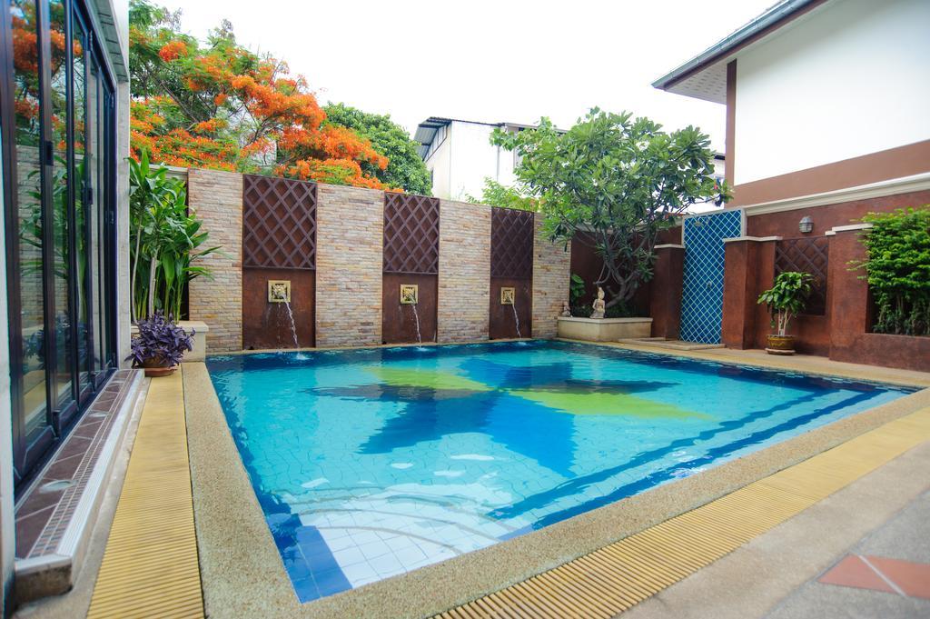 Diamond City Place Hotel Pattaya Ngoại thất bức ảnh