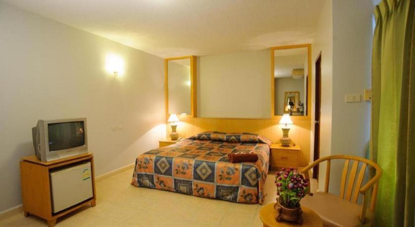 Diamond City Place Hotel Pattaya Ngoại thất bức ảnh