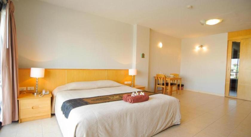 Diamond City Place Hotel Pattaya Ngoại thất bức ảnh