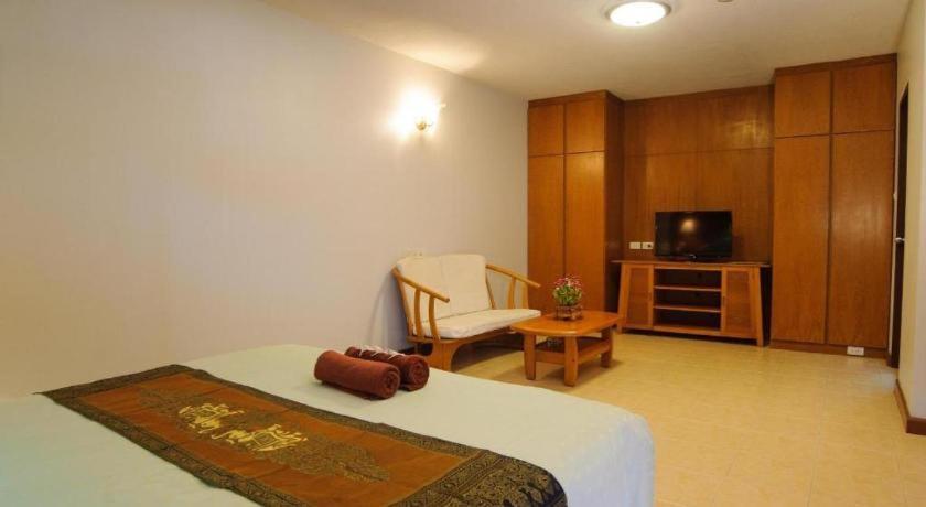Diamond City Place Hotel Pattaya Ngoại thất bức ảnh