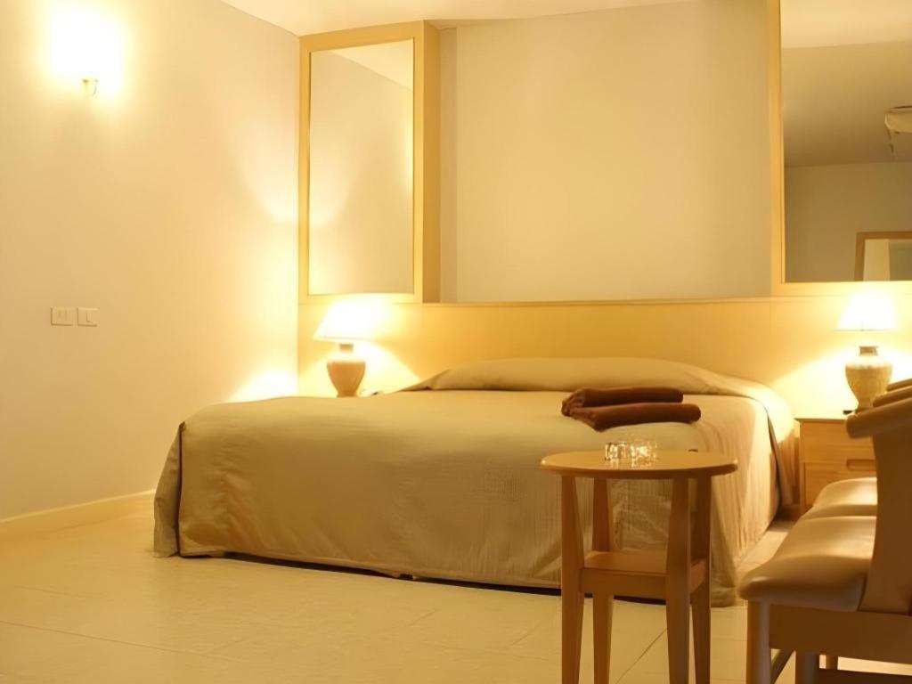 Diamond City Place Hotel Pattaya Ngoại thất bức ảnh