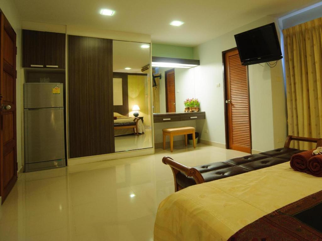 Diamond City Place Hotel Pattaya Ngoại thất bức ảnh